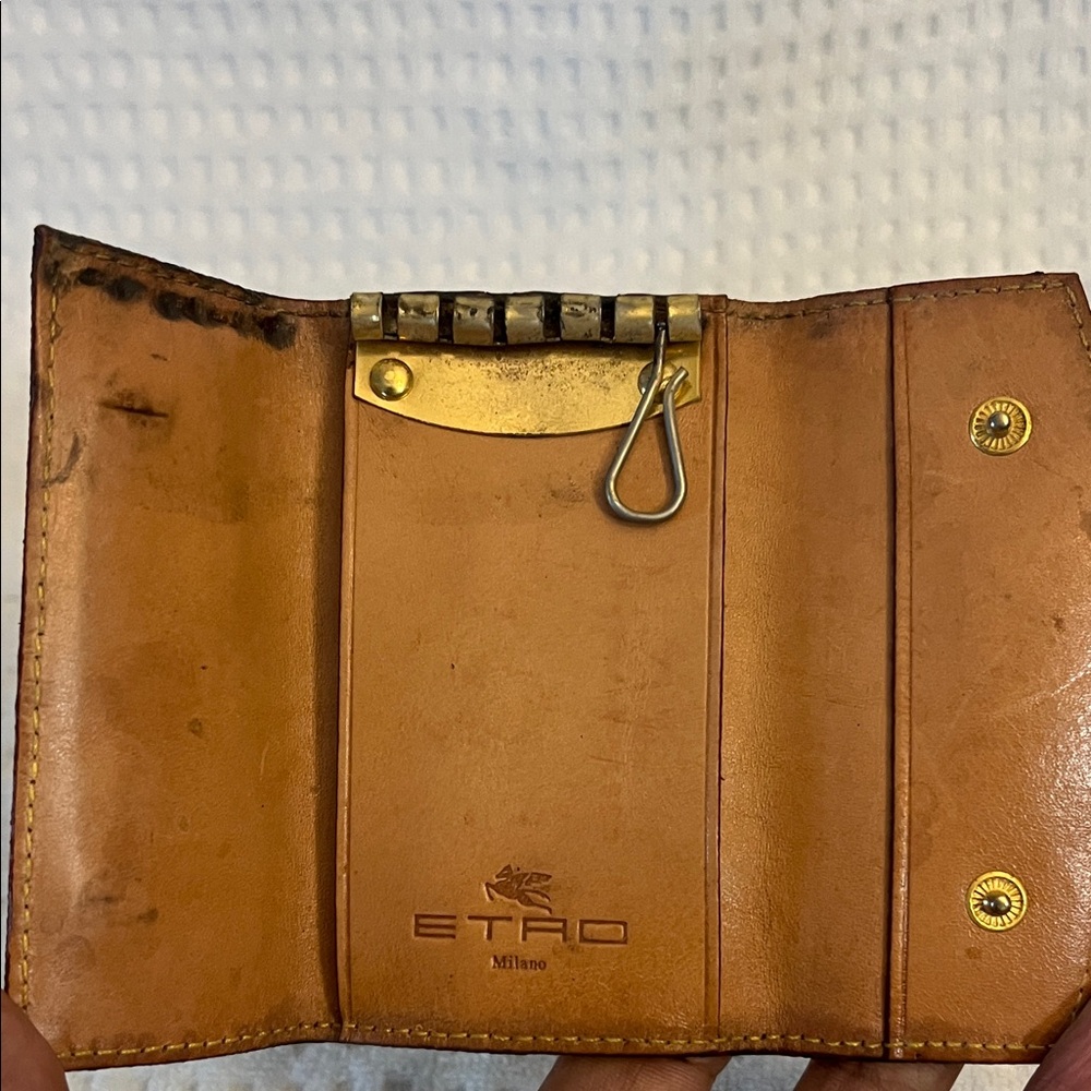 ETRO Key Holder (Rehab) - Picture 5 of 8